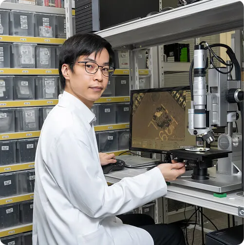 AOSデータ復旧サービス技術者イメージ